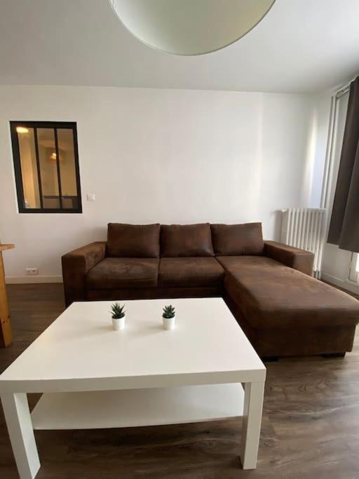 Chez Pascal Sissi -Grand Appart,Ile Nantes, Ccgres Exteriör bild